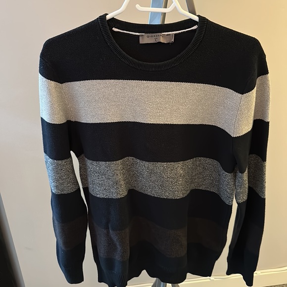 Giordano Cotton Striped Sweater - Picture 2 of 3